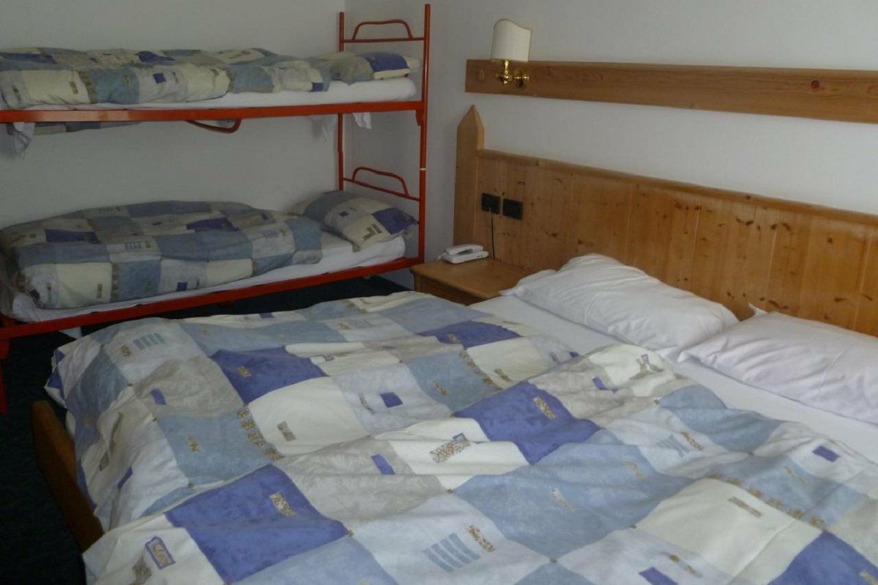Alpenrose Hotel Сан Мартино ди Кастроза Екстериор снимка